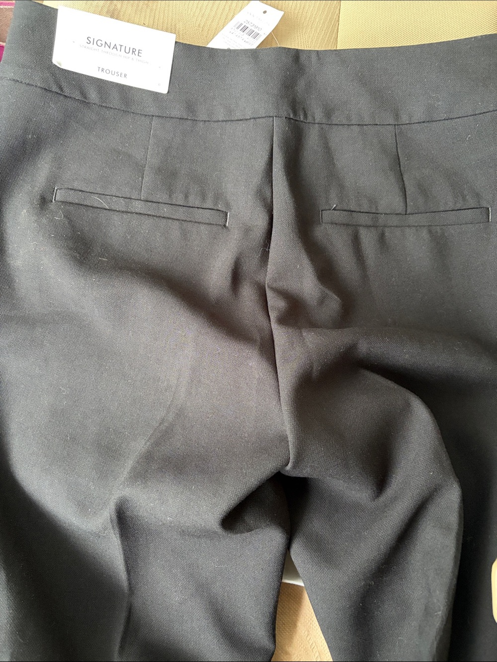 NWT  tags. Junior size 0 pants Ann Taylor Black Signature Trousers black